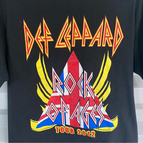 Def Leppard Rock of Ages Tour 2012 T Shirt - Medium - Picture 4 of 9